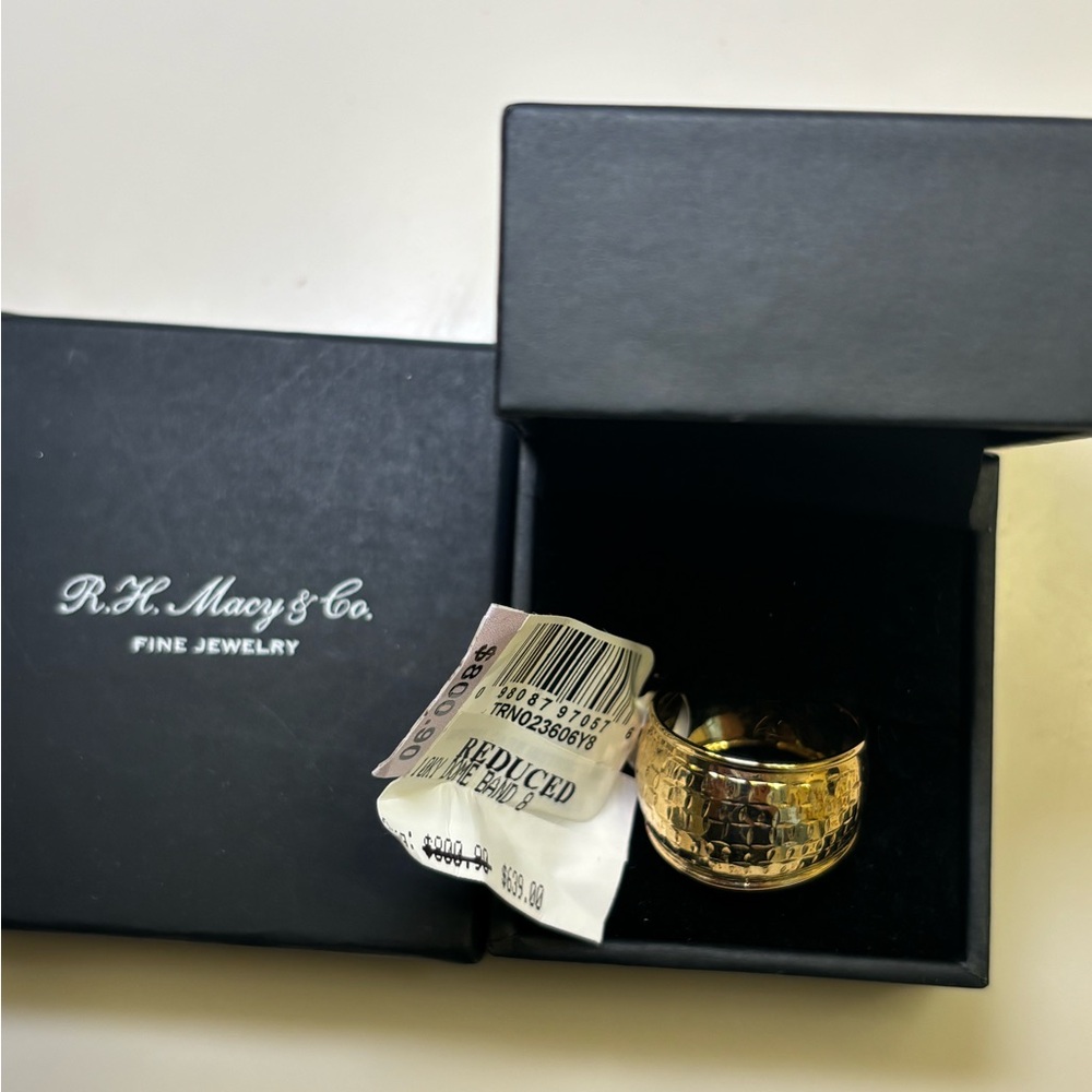 10 Karat Gold Size 8 Textured Ring By R.H. Macy & Co.